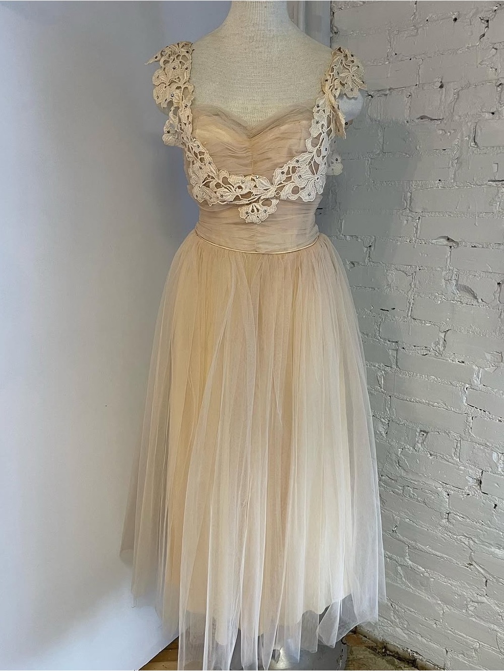Ivory Tulle Midi Dress with Floral Lace Bodice